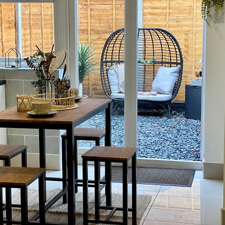Urban 3 Bedroom Home In Kings Heath-Great Location 伯明翰 外观 照片
