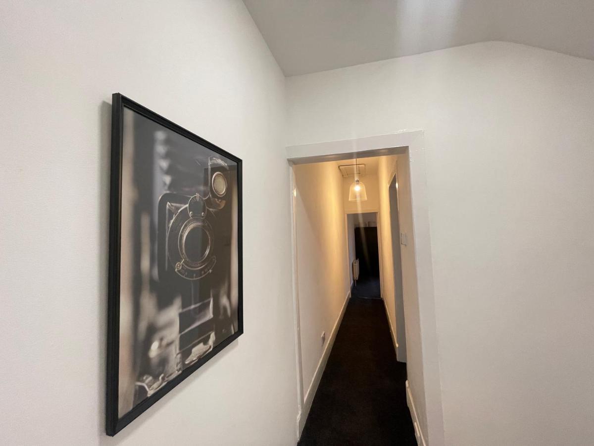 Urban 3 Bedroom Home In Kings Heath-Great Location 伯明翰 外观 照片